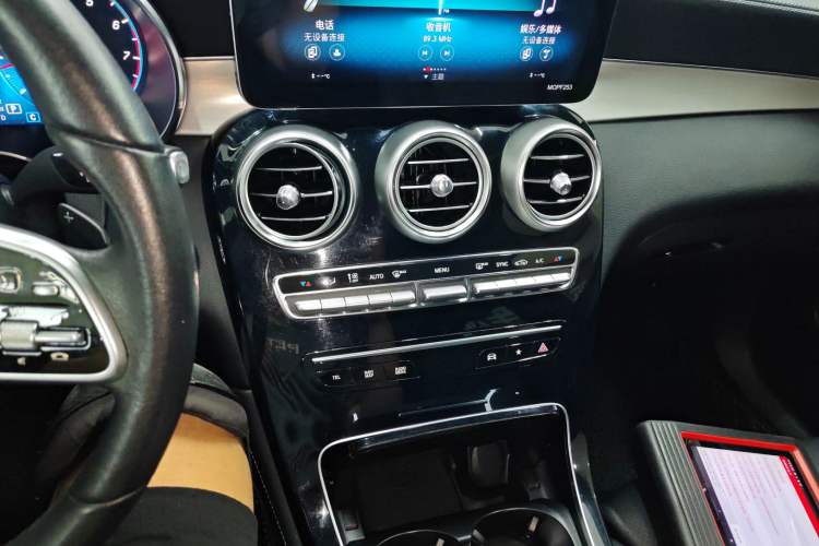 Used Mercedes-Benz GLC 2020 Facelifted GLC 260 L 4MATIC Dynamic Edition
