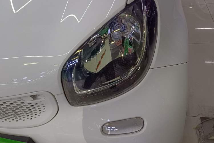 Used  fortwo 2018 1.0L 52kW Hardtop Passion Edition China V Standard
