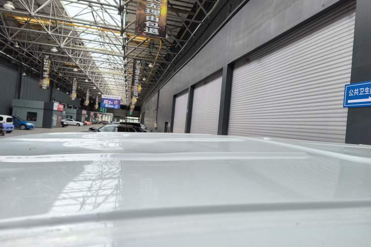 Used Ford Transit 2023 2.0T Gasoline Automatic Multi-Purpose Commercial Vehicle Mid-Drive Low-Roof Design 5/6 Seats