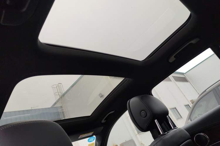 Used Mercedes-Benz GLC 2018 Facelifted GLC 260 4MATIC Dynamic Edition
