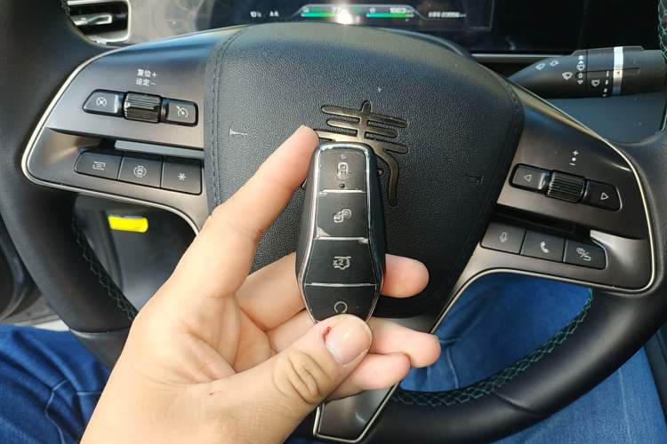 Used BYD Qin L 2024 DM-i 120KM Leading Model
