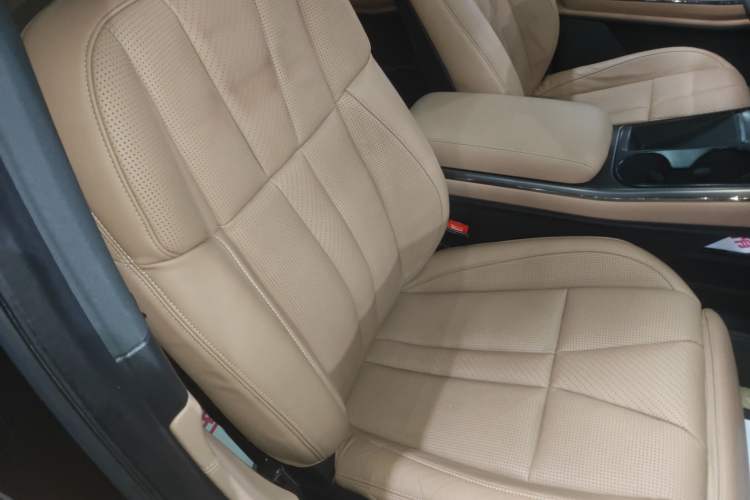 Used Nio ES8 2020 415 km Range 7-Seater Version