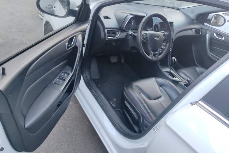 Used Chery Arrizo 5 2016 1.5L CVT Trendsetting Edition
