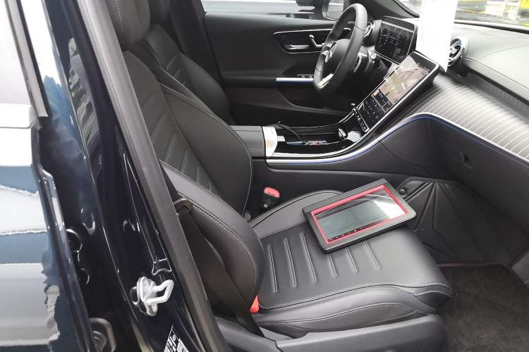 Used Mercedes-Benz C-Class 2022 Restyled C 260 L Sport Edition
