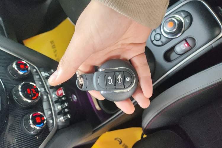 Used  JCM COUNTRYMAN 2021 2.0T JOHN COOPER WORKS ALL-IN
