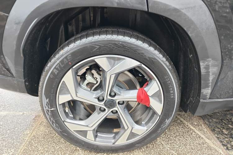 Used Geely Auto FX11 2023 1.5TD DCT Prestige Edition
