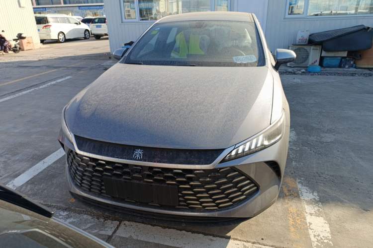 Used BYD Qin PLUS 2025 DM-i Smart Drive 55KM Leading Model
