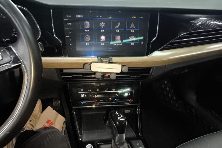 Used Volkswagen Passat 2020 Facelift 380TSI Prestige Edition China VI Standard
