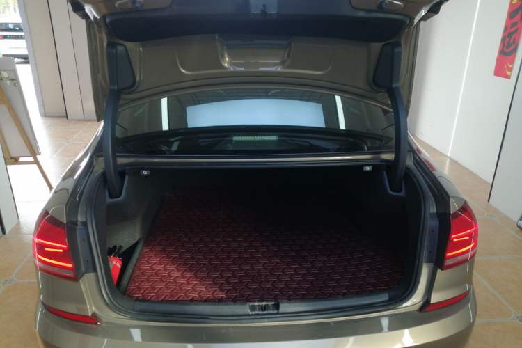 Used Volkswagen Passat 2017 330TSI DSG Prestige Edition
