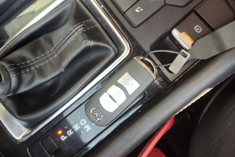 Used Mazda Mazda 3 Axela 2017 Sedan 1.5L Automatic Luxury Model Emission Standard China V
