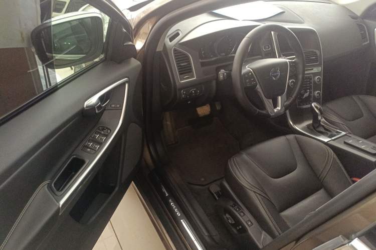 Used Volvo XC60 2016 T5 AWD Zhiyuan Edition