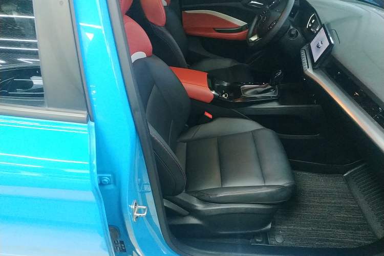 Used MG 5 2022 180 DVVT CVT Youth Luxury Edition
