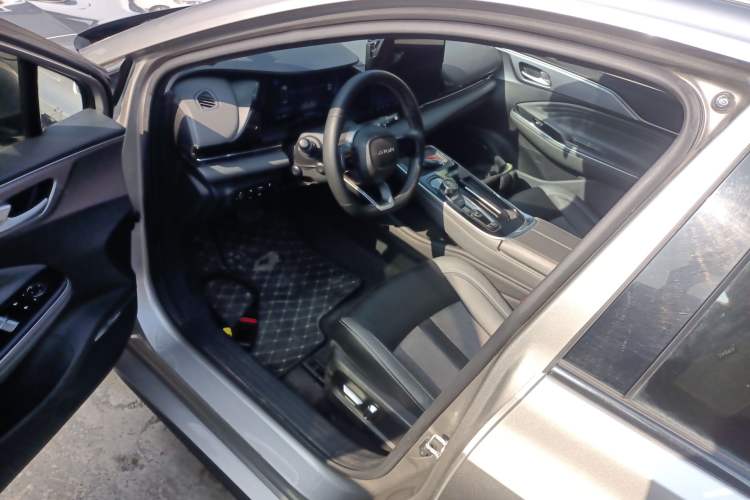 Used AION S Plus 2022 70 Intelligent Edition
