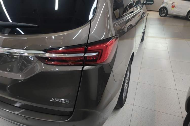 Used Buick GL8 2022 Land Business Class 652T Luxury Model
