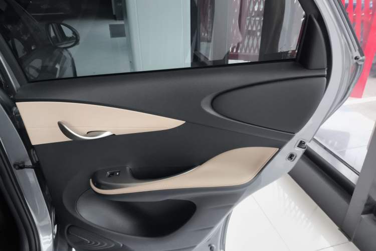 Used BYD Dolphin 2023 420 km Fashion Edition
