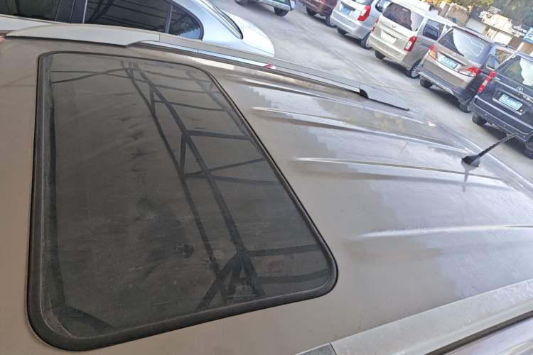 Used Hyundai ix35 2013 2.0L Automatic Two-Wheel Drive Smart GLS China IV Standard
