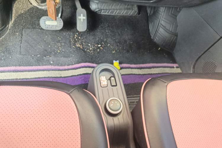 Used Wuling Hongguang MINIEV 2021 Macaron Fashion Edition Lithium-Ion Battery