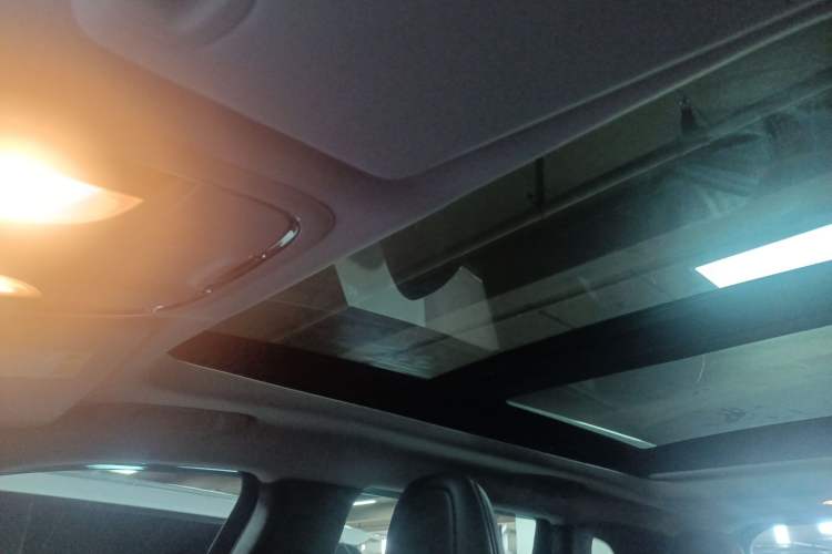 Used  Cherokee 2017 2.0L Superior Edition