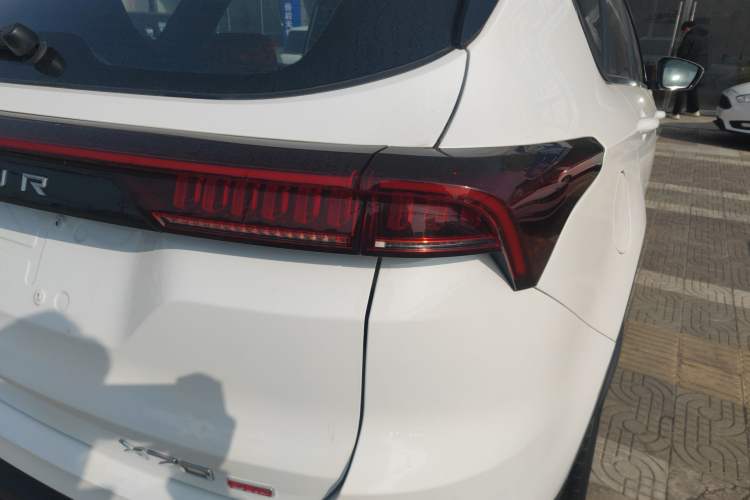 Used JETOUR X70 PRO 2023 1.5T DCT Comfort Edition 5 Seats
