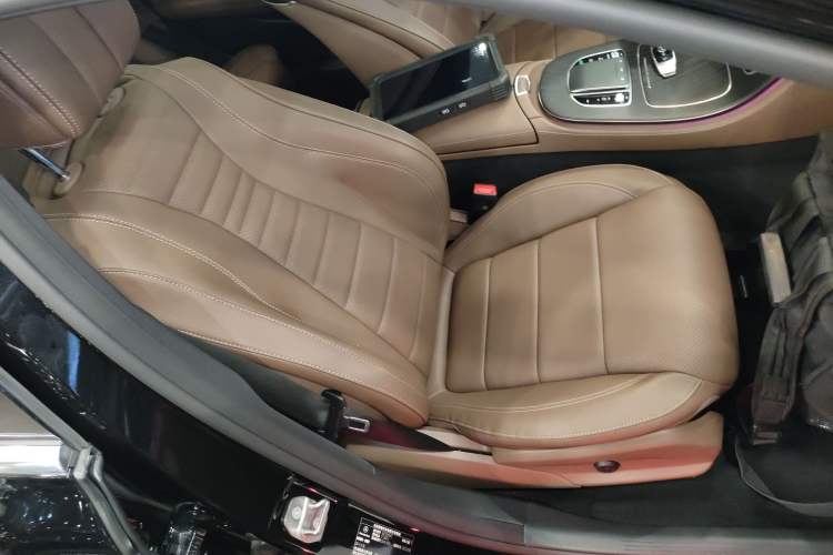 Used Mercedes-Benz E-Class 2023 Restyled E 300 L Sporty and Stylish Edition
