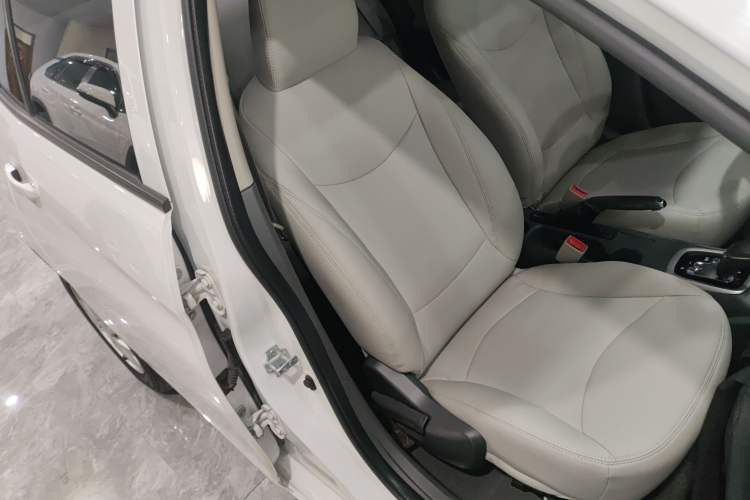 Used Chevrolet Sail 2015 Sail 3 1.3L AMT Ideal Edition
