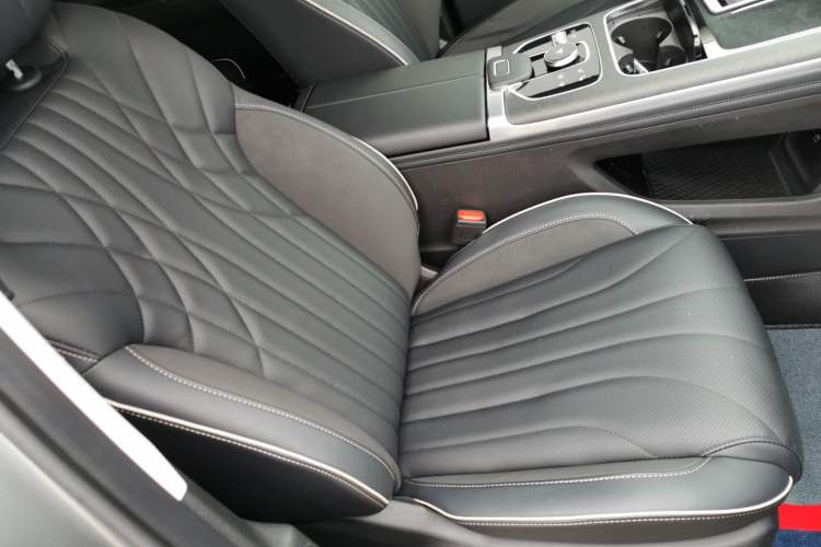 Used Chery Tiggo 9 2023 2.0T Dual-Clutch Two-Wheel Drive Prestige Version 5 Seats
