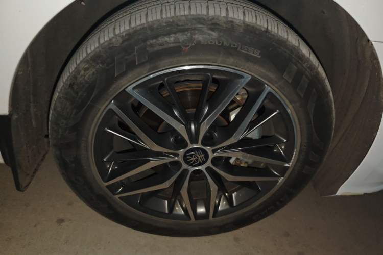 Used BYD Qin PLUS 2023 Champion Edition DM-i 120KM Leading Model