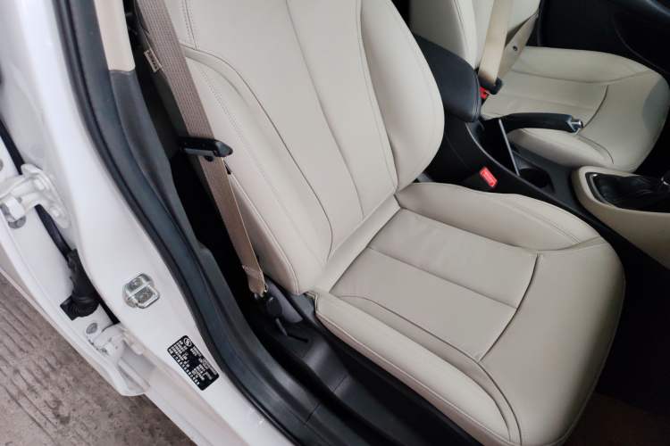 Used Buick GT 2018 15T Dual-Clutch Elite Model China V Standard
