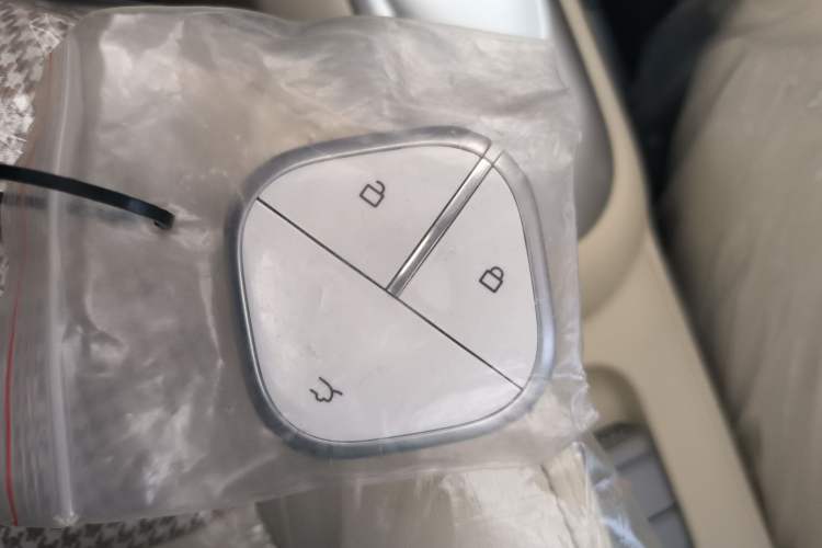 Used Wuling Hongguang MINIEV 2025 Four-Door Version Zhenxiang+ Edition
