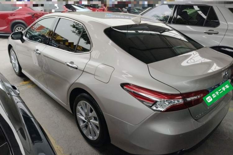 Used Toyota Camry 2021 2.0G Luxury Edition