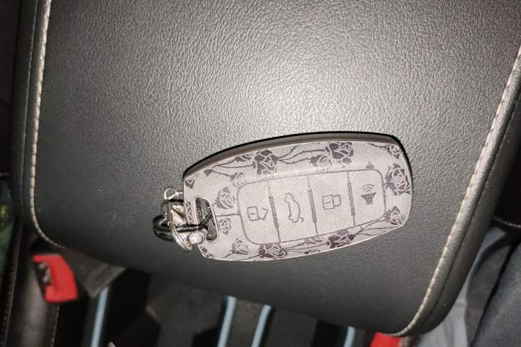 Used Haval M6 2021 PLUS 1.5T DCT Luxury Smart Connectivity Model