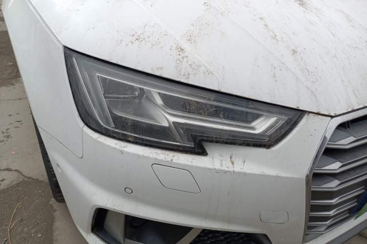 Used Audi A4L 2019 40 TFSI Fashion Edition China VI Emission Standard
