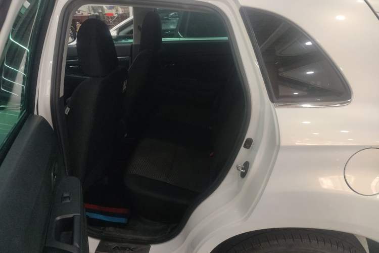 Used Mitsubishi ASX 2013 2.0L CVT Two-Wheel Drive Elite Edition