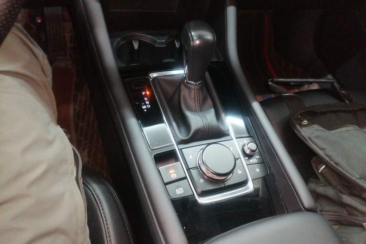 Used Mazda Mazda 3 Axela 2021 2.0L Automatic ZhiXuan Edition