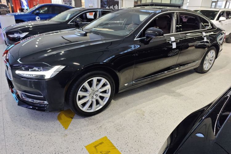 Used Volvo S90 2020 T5 Zhiyuan Luxury Edition
