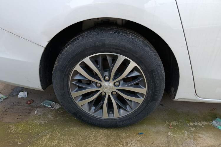 Used Buick GL8 2022 ES Landtrek 653T Comfort Edition
