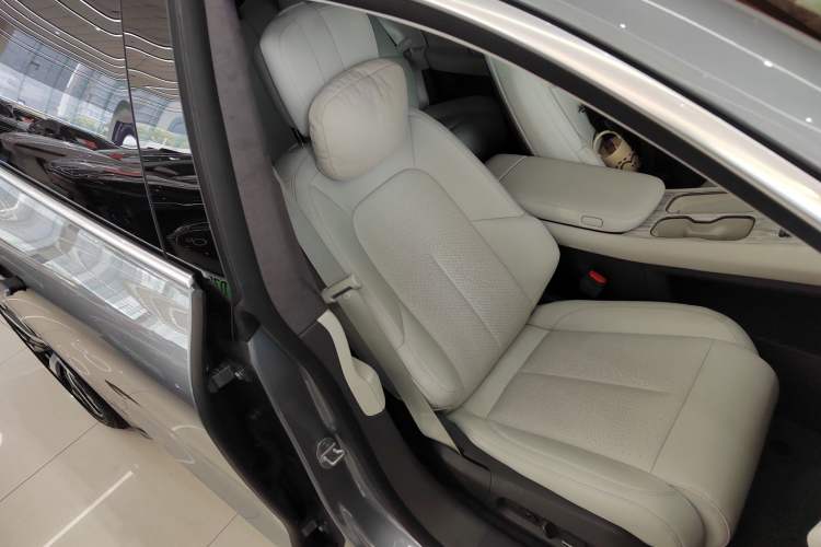 Used Nio ET7 2024 75 kWh Executive Edition
