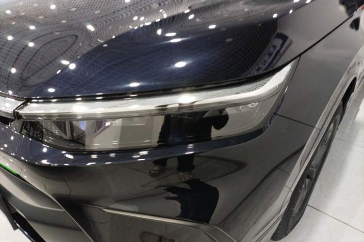 Used Honda Breeze 2023 240TURBO Two-Wheel-Drive Luxury Edition 5 Seats
