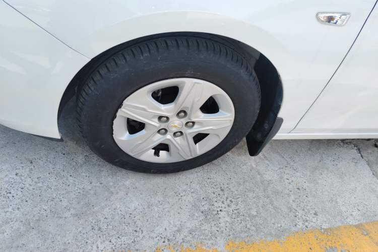 Used Chevrolet Cavalier 2019 320 Automatic Enjoyment with Sunroof