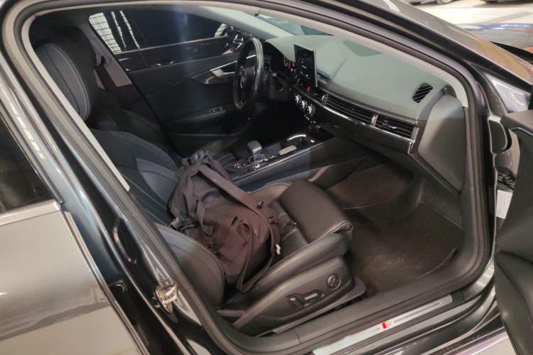 Used Audi A4L 2022 40 TFSI Fashion Dynamic Model