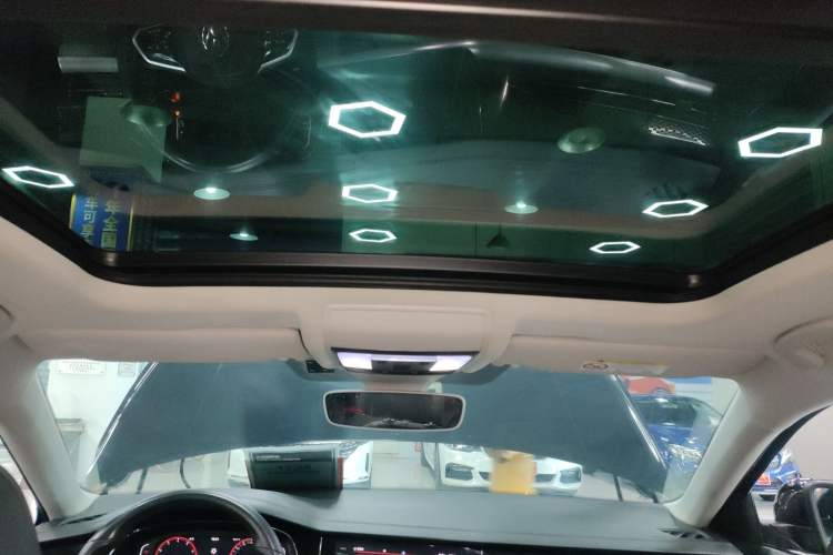 Used Volkswagen Passat 2022 330TSI Starry Luxury Edition