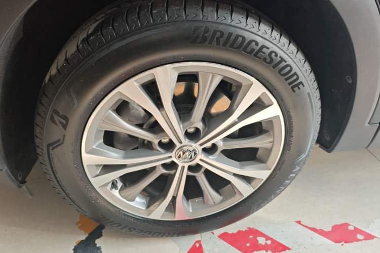 Used Buick Envision 2021 Encore Plus 652T Five-Seat Luxury Model
