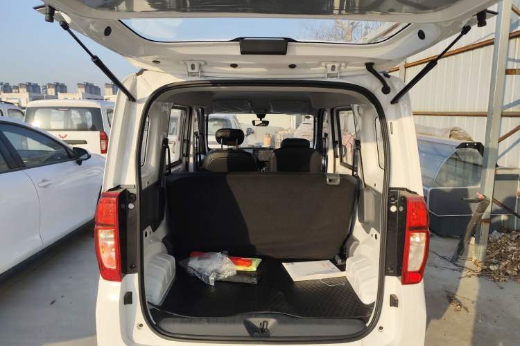 Used Wuling Zhiguang New Energy 2025 Comfort Model
