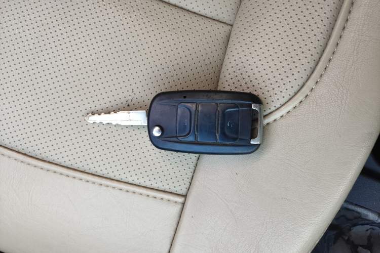 Used Wuling Hongguang 2014 1.5L S Standard Version
