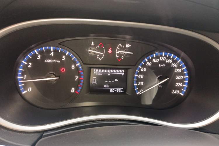 Used Venucia T90 2017 2.0L Manual ZhiShang Edition
