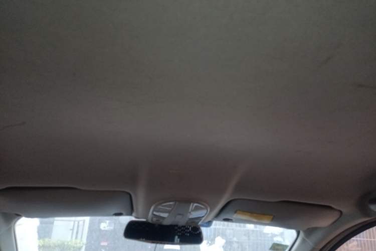 Used FAW Yingzhi 727 2016 1.5L Startup Edition
