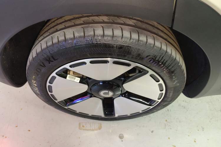 Used  #5 2024 Ultra-Long Range Extraordinary Journey Luxury Edition