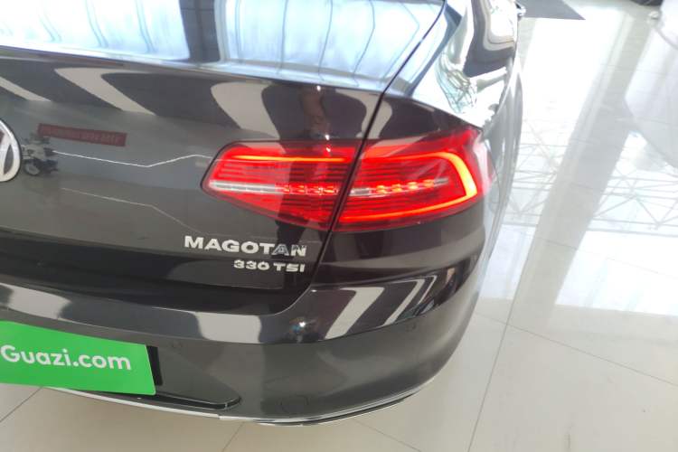 Used Volkswagen Magotan 2018 330TSI DSG Luxury Model