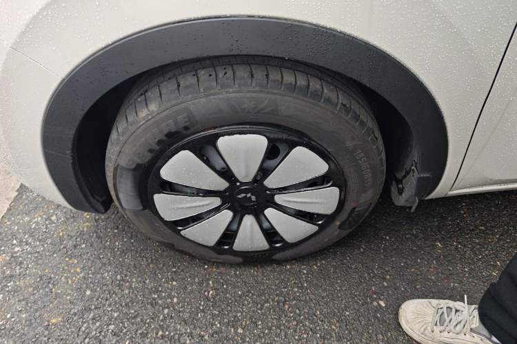 Used Wuling Bingo 2023 410 km Lingxi Deluxe Edition
