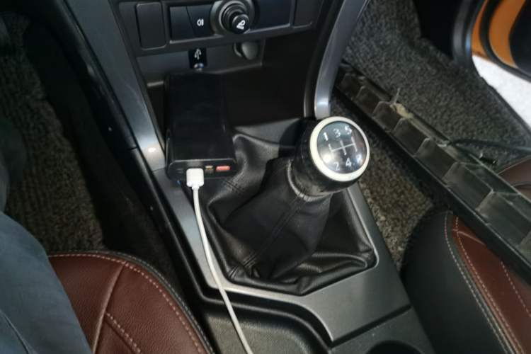 Used Great Wall Wingle 5 2020 2.4L Gasoline Two-Wheel Drive Value Edition Big Double Cab China VI Standard 4K22D4M
